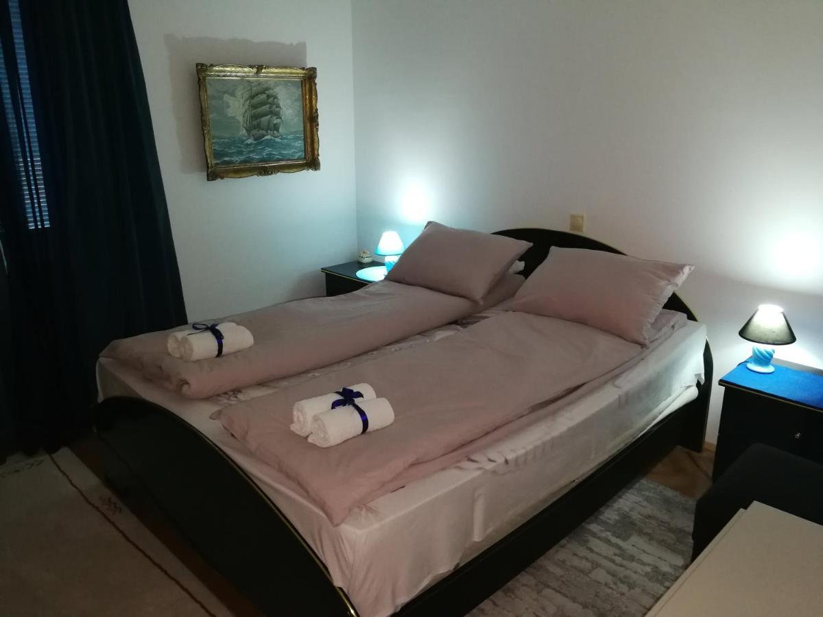 Apartmani Capi Голубац Екстериор снимка